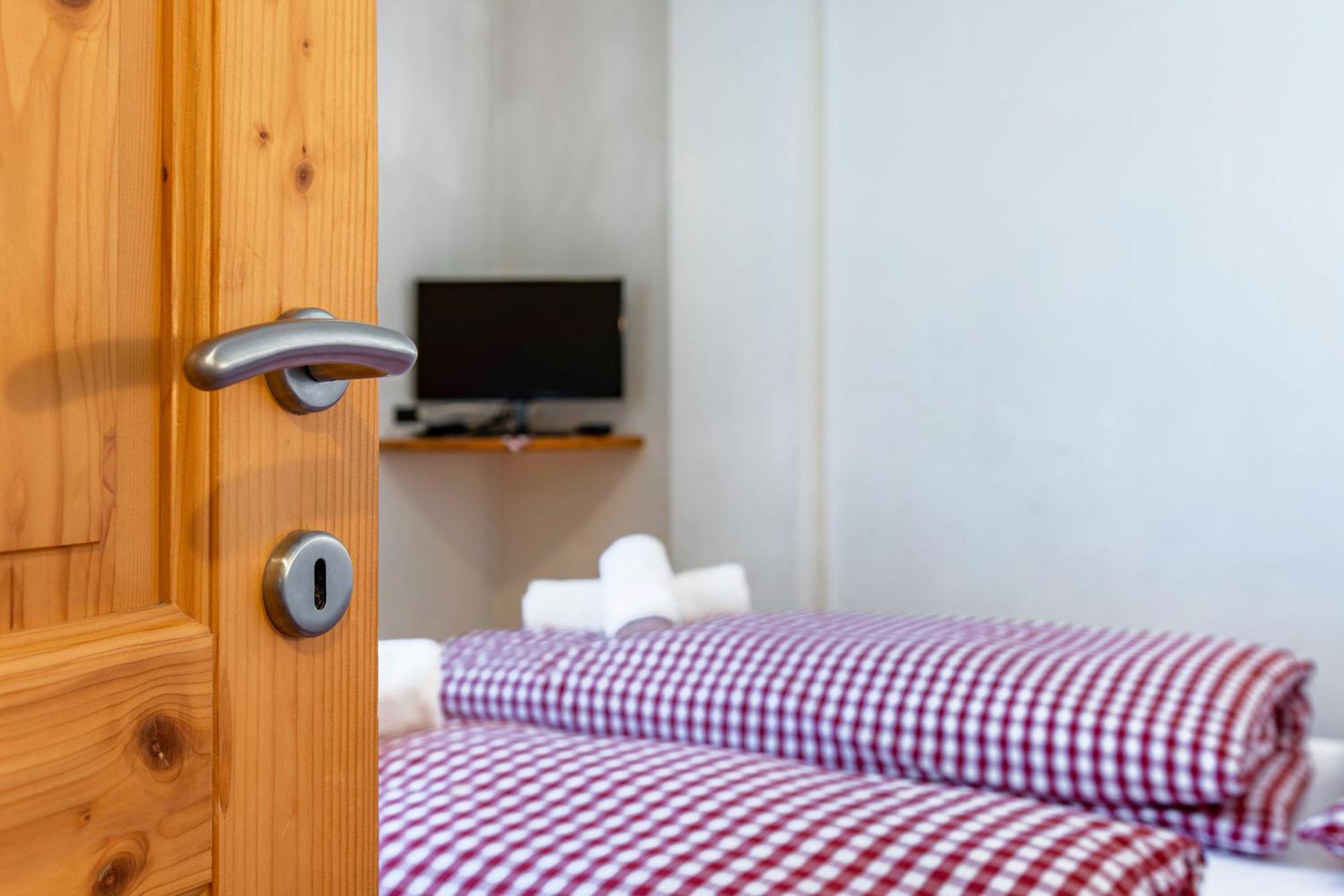 Apartments Campagnola باديا المظهر الخارجي الصورة